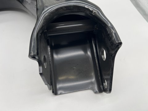Triangle inférieur de suspension avant droit Land Cruiser HDJ100