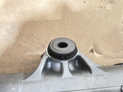 Crémaillère de direction pour Land Cruiser VDJ200