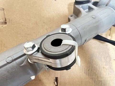 Crémaillère de direction pour Land Cruiser VDJ200