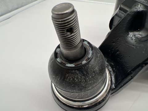 Triangle inférieur avant droit KDJ150 - Véhicule avec KDSS