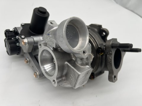 Turbocompresseur droit géométrie variable Toyota VDJ200