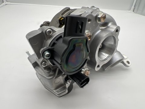 Turbocompresseur gauche géométrie variable Toyota VDJ200