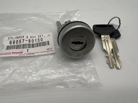 Ensemble neiman barillet avec 2 clefs BJ7 KZJ7 HZJ7