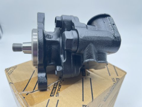 Pompe de direction assistée Land Cruiser HDJ80 HZJ7 avant 2007