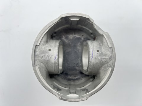 1HDT <1992 - PISTON COTE STD MARQUAGE 2