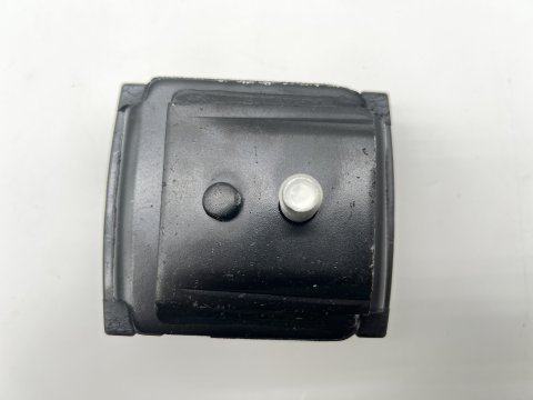 Support moteur gauche ou droit HDJ80 24s