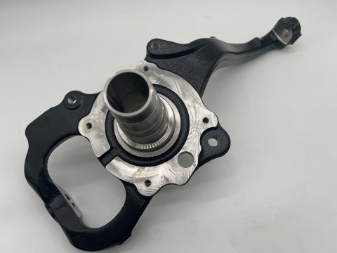 Fusée pivot avant droit Toyota HDJ100 toutes années