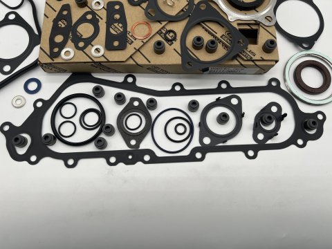 Pochette de joints moteur 1KD-FTV Land Cruiser KDJ90 KDJ95