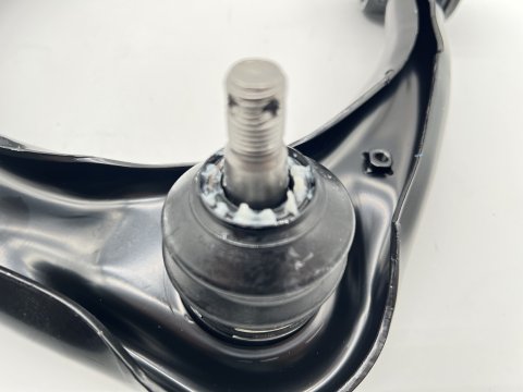 Triangle de suspension supérieur avant droit Land Cruiser KDJ12 KDJ15