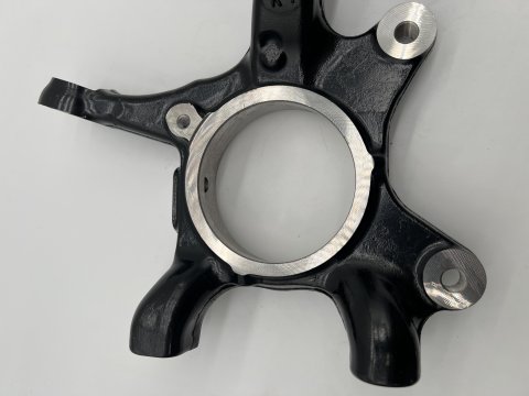 Fusée pivot avant droite Land Cruiser KDJ12 KDJ15