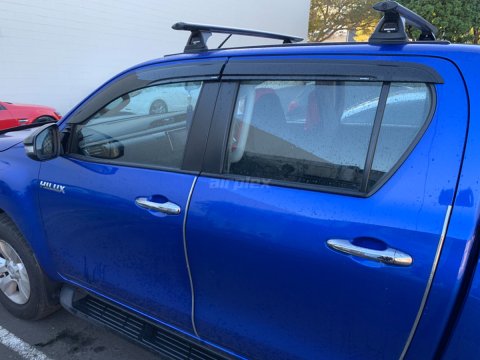 Jeu 4 déflecteurs vitre avant et arrière Hilux Revo