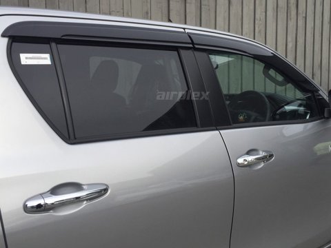 Jeu 4 déflecteurs vitre avant et arrière Hilux Revo