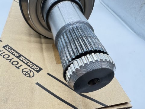 Cardan complet transmission avant pour Land Cruiser VDJ200