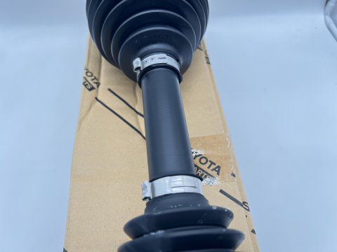 Cardan complet transmission avant pour Land Cruiser VDJ200