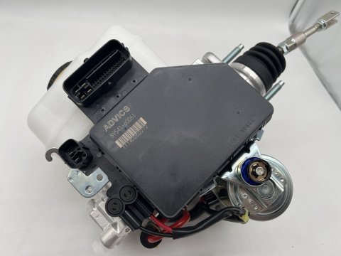 Bloc hydraulique ABS complet Land Cruiser KDJ120 166cv 173cv