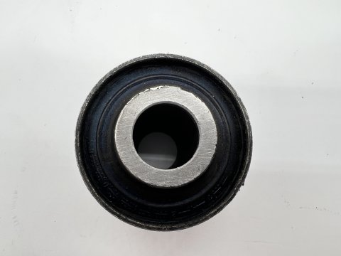 SB TIRANT PONT AV COTE CHASSIS KZ LJ
