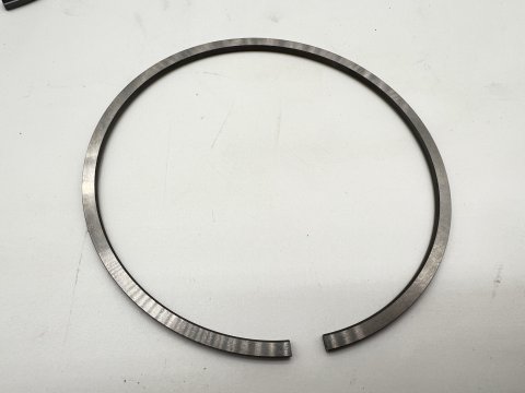Jeu de segments pour 6 pistons HZJ7 HDJ80