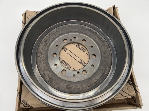 Tambour de frein arrière Hilux Revo