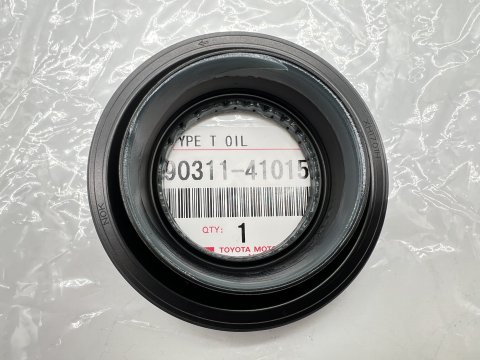 Joint spi de pont avant côté tulipe Hilux Revo