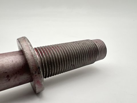 Boulon axe de came excentrique triangle inférieur VDJ200