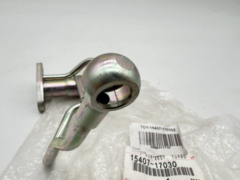 Tube huile turbo HDJ100 avec turbo géométrie variable 08/2002+