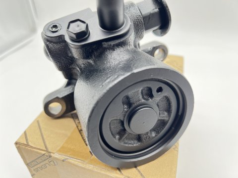 Pompe de direction assistée pour Land Cruiser HDJ100 avant 08/2001