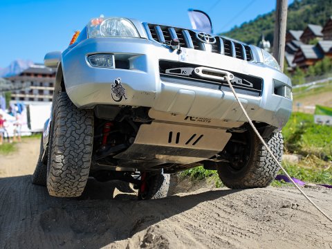 Ski de protection avant en aluminium de 8mm pour Toyota KDJ120 KDJ125 N4-Offroad
