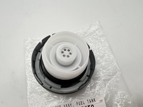 Bouchon de réservoir en plastique avec joint Land Cruiser et Hilux