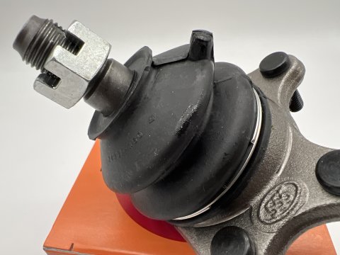 Rotule 555 inférieure triangle suspension avant Hilux Runner IFS 1989-2004 - gauche ou droite