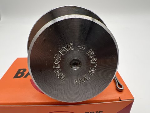 Rotule 555 inférieure triangle de suspension avant KDJ15 - gauche ou droite