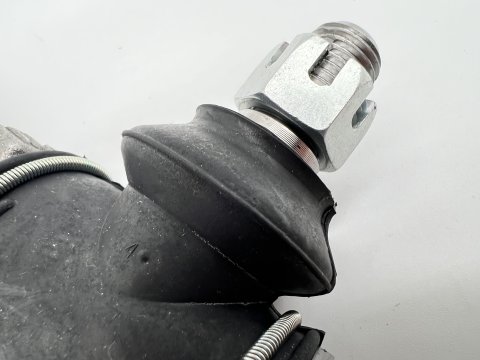 Rotule 555 barre de direction gauche Land Cruiser HZJ7 1999+ et BJ7 avant 1990