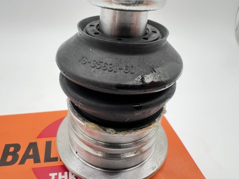 Rotule 555 supérieure triangle suspension avant HDJ100 KDJ12 - gauche ou droite