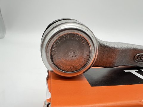 Rotule 555 crémaillère de direction avant gauche Land Cruiser KZJ9 KDJ9
