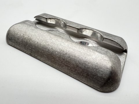 Plaquette double ancrage Aero aluminium brut