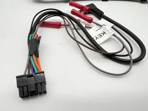 Kit support autoradio et commande au volant pour Hilux Revo