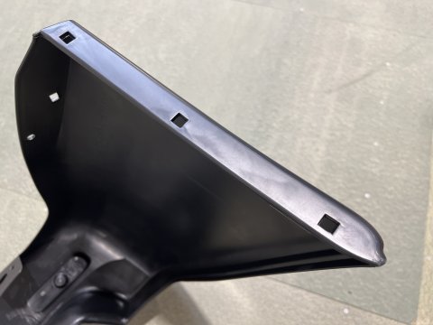 Pare chocs arrière Land Cruiser HDJ100