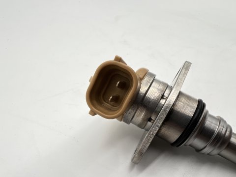 Électrovanne Denso régulation pression de carburant HDJ100