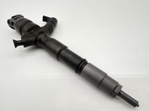 Injecteur NEUF Denso Land Cruiser KDJ15 3.0D4-D 190cv et Hilux Vigo 3.0D4-D 08/2011+