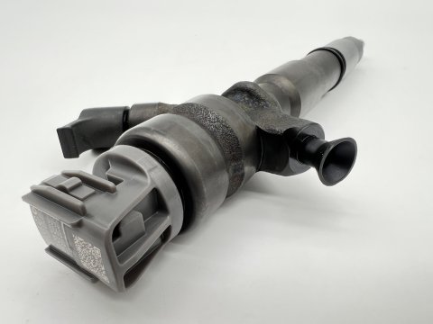 Injecteur NEUF Denso Land Cruiser KDJ15 3.0D4-D 190cv et Hilux Vigo 3.0D4-D 08/2011+