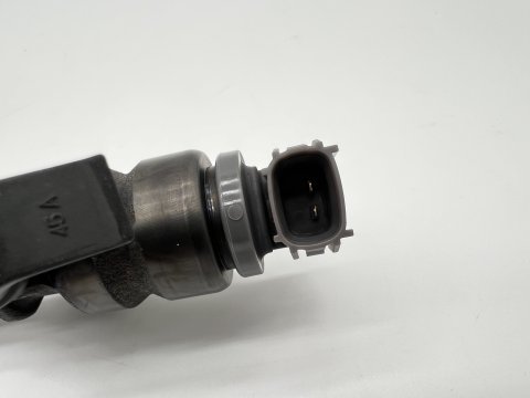 Injecteur NEUF Denso Land Cruiser KDJ15 3.0D4-D 190cv et Hilux Vigo 3.0D4-D 08/2011+