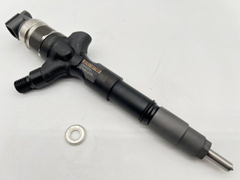 Injecteur NEUF Denso Land Cruiser KDJ12 173cv 08/2006+