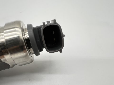 Injecteur NEUF Denso Land Cruiser KDJ12 173cv 08/2006+