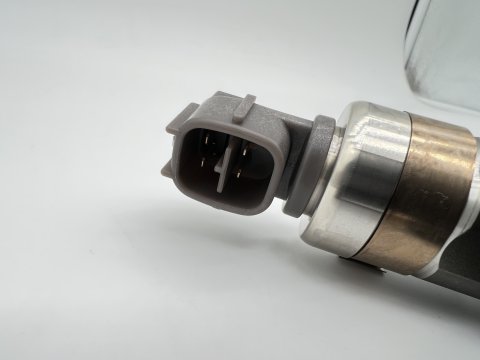 Injecteur NEUF Denso Land Cruiser KDJ9 (N°2) et KDJ12 163cv 09/2002-08/2004