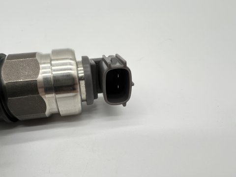 Injecteur NEUF Denso VDJ200 Euro4 286cv 2008-2012