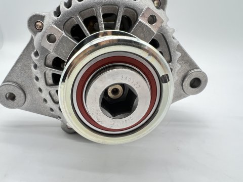 Alternateur Denso 12V 80A NEUF Land Cruiser KDJ12 KDJ9 Hilux Vigo
