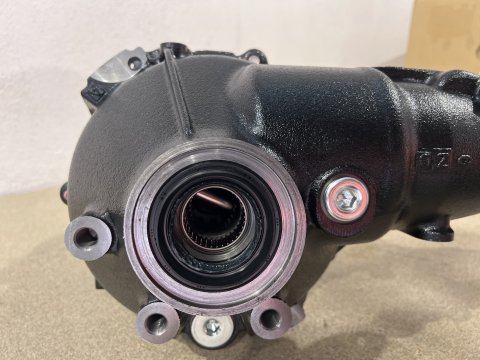 Transmission pont avant complet ratio 11x41 FJ Cruiser et Hilux Vigo