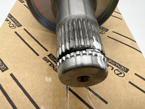 Cardan complet de transmission avant Hilux Revo