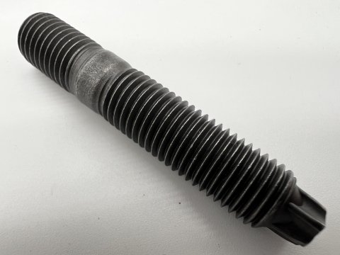 Goujon prisonnier culasse / collecteur échappement KZJ7 KZJ9 KDJ9 KDJ12 163cv