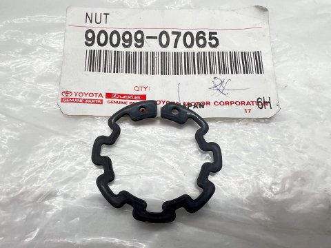 Circlip étoile embrayage de climatisation