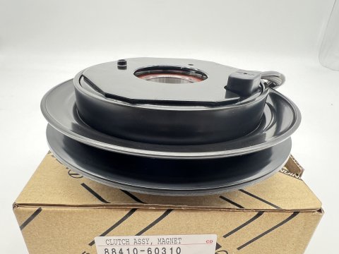 Embrayage magnétique de compresseur de climatisation HDJ80 12s